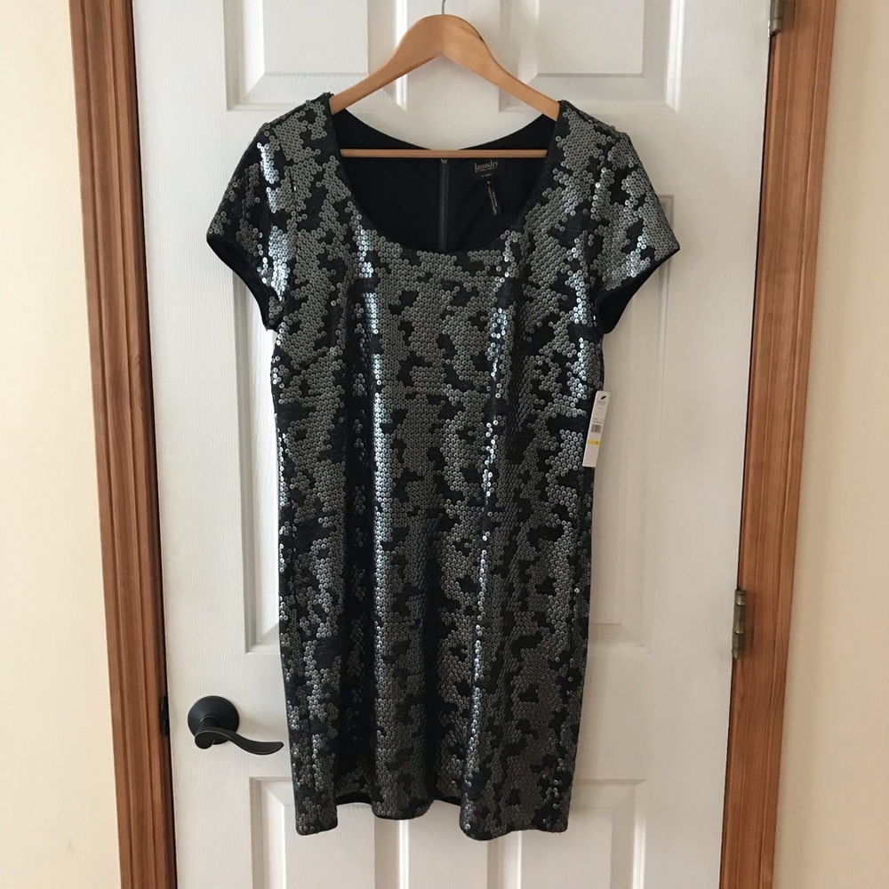 Laundry by Shelli Segal sequin dress, NWT